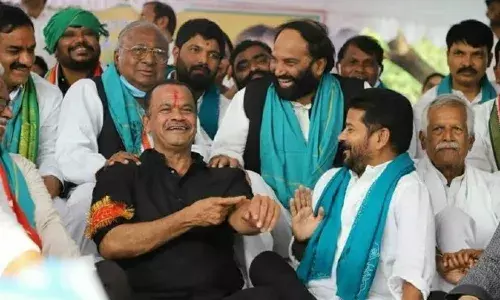 టీ కాంగ్రెస్ నాయకులపై కన్నేసిన బీజేపీ.. ప్రధానంగా పెద్ద తలలపైనే గురి