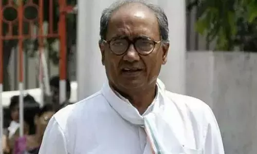 తెలంగాణ కాంగ్రెస్ సంక్షోభం.. ట్రబుల్ షూటర్గా దిగ్విజయ్ సింగ్