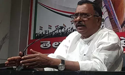 బీజేపీలో అమిత్ షా, మోదీ తప్ప మిగితా వాళ్ళందరూ రబ్బరు స్టాంప్లే..