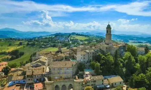 అద్దెకు ఊరు.. ఒక్క రోజుకు ఎంతో తెలుసా?