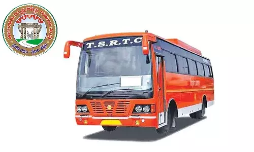 సంక్రాంతికి స్వగ్రామాలకు వెళ్లేవారికి టీఎస్ ఆర్టీసీ బంపర్ ఆఫర్.. టికెట్ పై 10 శాతం రాయితీ