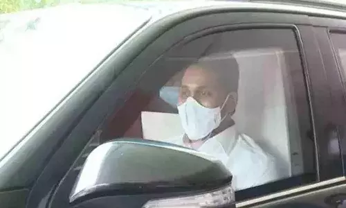 ఢిల్లీకి వెళ్లిన సీఎం జగన్