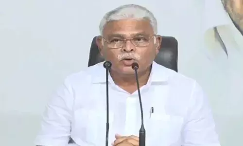 పవన్ కళ్యాణ్, చంద్రబాబు కలిసి కాపులను మోసం చేస్తున్నారు