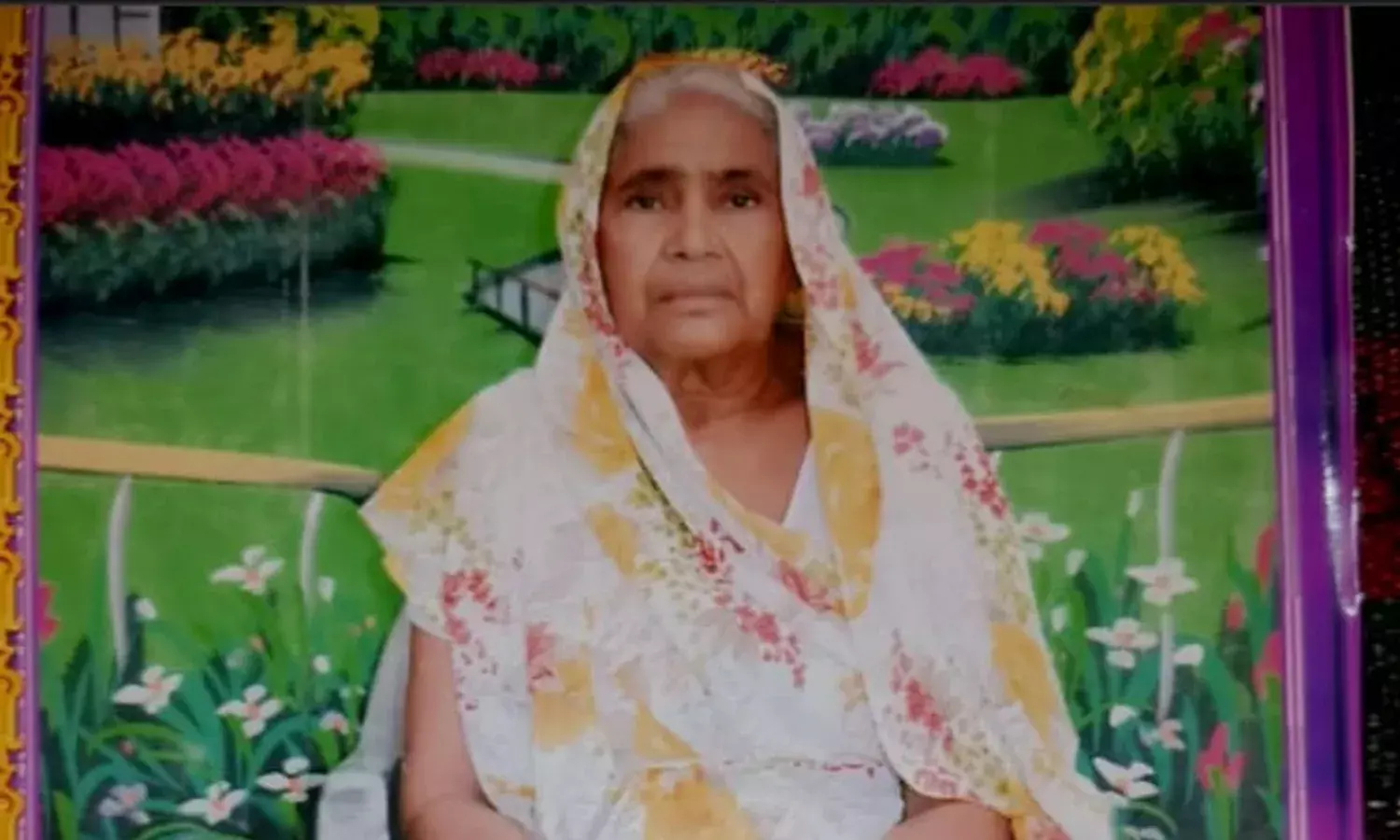ఒక్కసారిగా లేచిన చనిపోయిన మహిళ..  అంత్యక్రియల కోసం తీసుకెళ్తుండగా..
