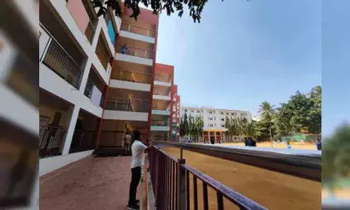 స్కూల్లో బాంబు కలకలం.. సరదా కోసమే ఇలా చేశానన్న బాలుడు