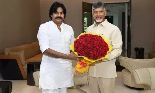 చంద్రబాబు విషయంలో కూడా అలా చేయడం చాలా తప్పు: పవన్ కళ్యాణ్