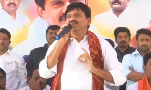ఆ నమ్మకంతోనే పార్టీలో చేరాను.. తెలంగాణ ప్రజలే నాకు గాడ్ ఫాదర్లు : పొంగులేటి సంచలన వ్యాఖ్యలు