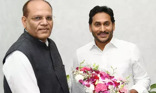 సీఎం జగన్తో సోమేశ్ కుమార్ భేటీ.. ఫైనల్ డెసిషన్ ఎక్కడా?