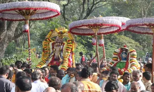 తిరుమలలో ఘనంగా పార్వేట ఉత్సవం