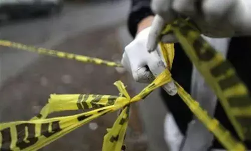 కొడుకును చంపి ఇంటి ముందు పాతిపెట్టిన తండ్రి.. అడ్డుకున్న తల్లిపై దాడి