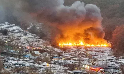 సియోల్లో అగ్నిప్రమాదం.. 40 ఇళ్లు దగ్థం.. 500 మంది తరలింపు