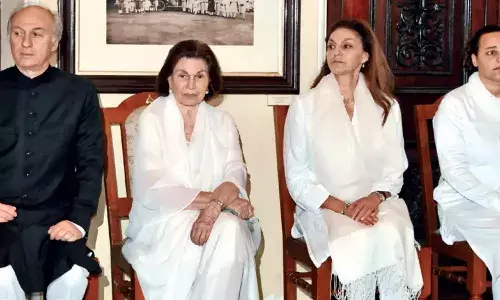 హైదరాబాద్లో స్థిరపడాలని.. నిజాం కుటుంబానికి హోంమంత్రి విజ్ఞప్తి