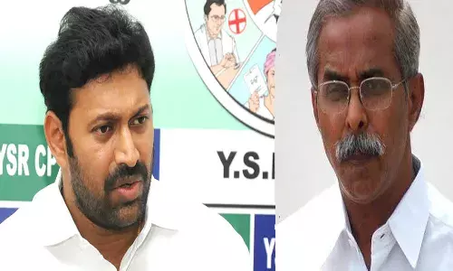 వివేకా హత్య కేసు.. ఎంపీ అవినాష్ రెడ్డికి సీబీఐ నోటీసులు