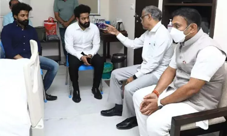 తారకరత్న ఆరోగ్యం నిలకడగా ఉంది.. స్పందిస్తున్నారు: ఎన్టీఆర్