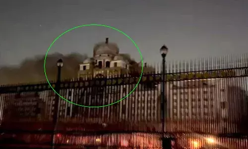 ప్రారంభానికి ముందే తెలంగాణ నూతన సచివాలయంలో అగ్నిప్రమాదం..!