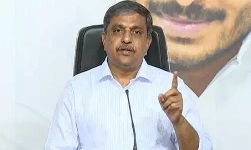 వివేకా అల్లుడు, బావమరిది ఎందుకు పోలీసులకు సమాచారం అందించలేదు: సజ్జల రామకృష్ణారెడ్డి