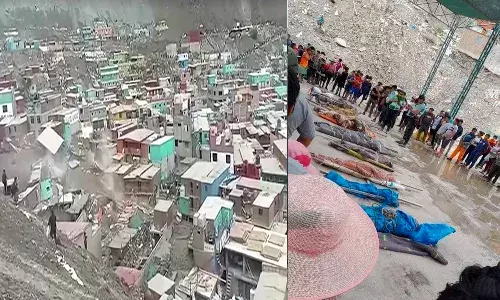 విషాదం.. కొండచరియలు విరిగిపడి 15 మంది మృతి