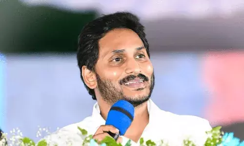 త్వరలో విశాఖకు షిఫ్ట్ కానున్న సీఎం జగన్