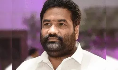 ఫోన్ ట్యాపింగ్ పై కేంద్రానికి ఫిర్యాదు చేసిన వైసీపీ రెబల్ ఎమ్మెల్యే