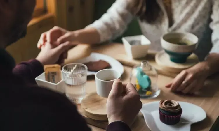 డ్రై డేటింగ్ అంటే ఏమిటి? ఇది ఎందుకు ట్రెండింగ్‌లో ఉంది?