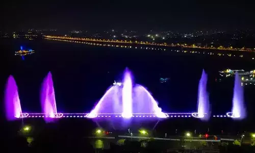 దేశంలోనే అతిపెద్ద మ్యూజికల్ ఫ్లోటింగ్ ఫౌంటెయిన్ మన హైదరాబాద్లో