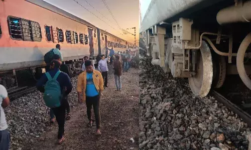 పట్టాలు తప్పిన గోదావరి ఎక్స్ప్రెస్