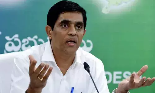 ఏపీ రాజధానిగా విశాఖే బెస్ట్.. ఎందుకో చెప్పానా?: బుగ్గన