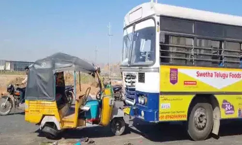 యాదాద్రి భువనగిరి జిల్లాలో ఘోర రోడ్డు ప్రమాదం.. ఆటో-బస్సు ఢీ.. నలుగురు మహిళలు దుర్మరణం