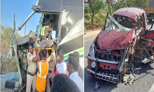 నిజామాబాద్లో అలా.. నల్గొండలో ఇలా.. 18 మందికి తీవ్ర గాయాలు