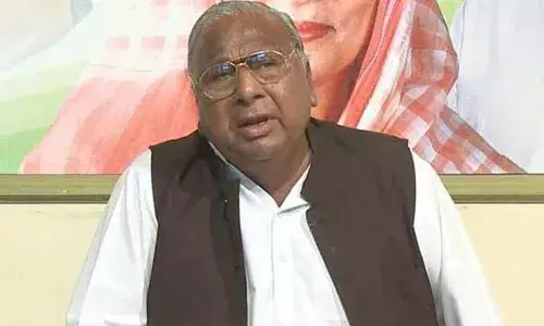 బీజేపీలో ఎవరూ స్వతంత్ర సమరయోధులు లేరు : వీహెచ్