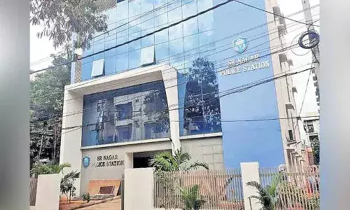 పెళ్లి పేరుతో జూనియర్ ఆర్టిస్ట్‌పై అత్యాచారం.. గర్భం దాల్చడంతో..