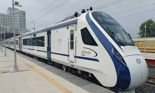 వందేభారత్ ఎక్స్ప్రెస్కు వరంగల్లో అత్యధిక ఫుట్పాల్