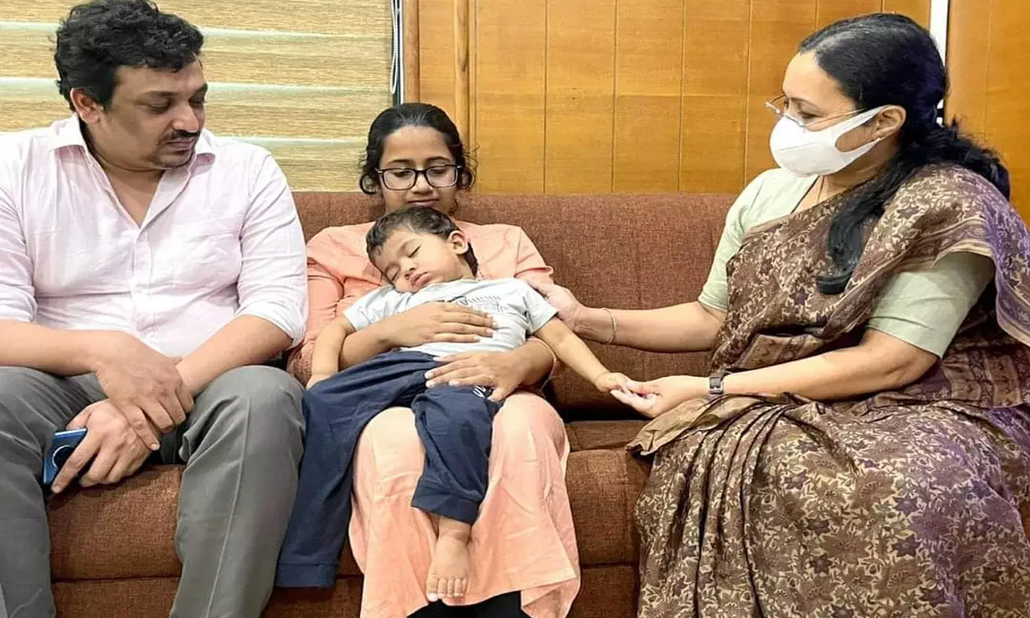 చిన్నారికి అరుదైన వ్యాధి.. చికిత్సకు రూ.11 కోట్లు ఇచ్చిన అజ్ఞాత వ్యక్తి