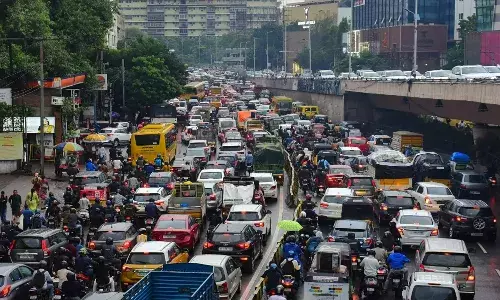 హైదరాబాద్ వాసులకు అలర్ట్.. నగరంలో రేపు ట్రాఫిక్ ఆంక్షలు