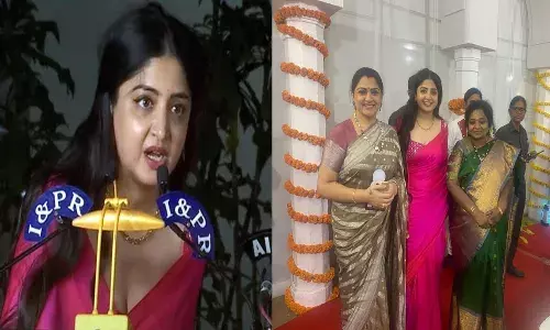 Poonam Kaur, Rajbhavan,