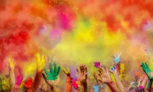 Holi celebration, Pakistan, Punjab university