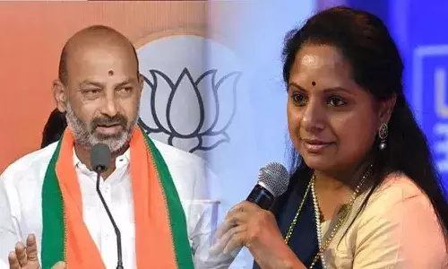 బండి సంజయ్పై రాష్ట్ర మహిళా కమిషన్ సీరియస్