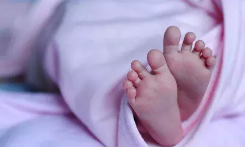 Unborn twin found , china, medical mystery