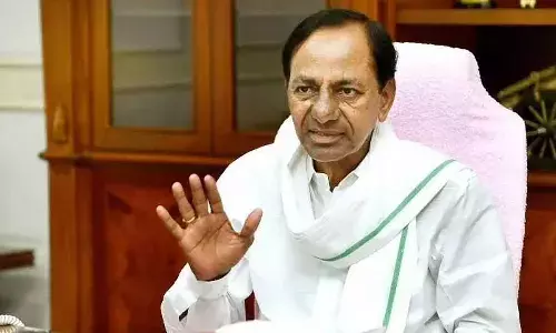 TSPSC Paper leak : సీఎం కేసీఆర్తో టీఎస్పీఎస్సీ ఛైర్మన్ భేటీ