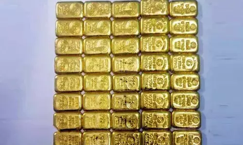 Vijayawada : రైల్వే స్టేషన్లో రూ. 7.48 కోట్ల విలువైన బంగారం పట్టివేత