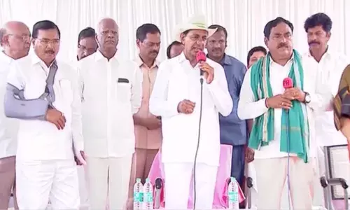CM KCR,10000 RS per acre as Compensation