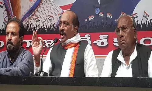 రాహుల్ గాంధీ లోక్‌స‌భ సభ్యత్వం రద్దు పైన పోరాటం చేస్తాం