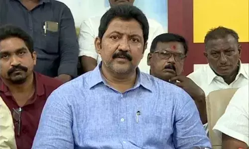చంద్రబాబు ఎమ్మెల్యేలను కొనుగోలు చేయడంలో దిట్ట : వల్లభనేని వంశీ