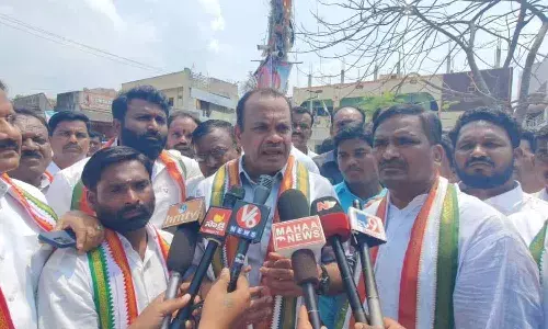 రాజీనామా చేస్తామంటున్న కోమటిరెడ్డి వెంకటరెడ్డి