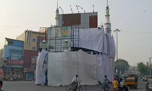 Hyderabad, Rama Navami Shobha Yatra, mosque, dargah