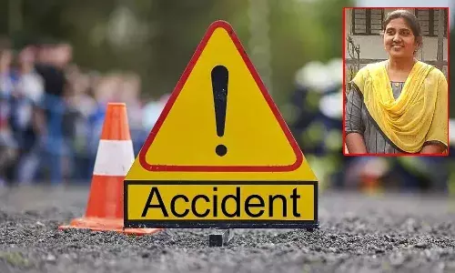 Karimnagar, Model school teacher, road accident