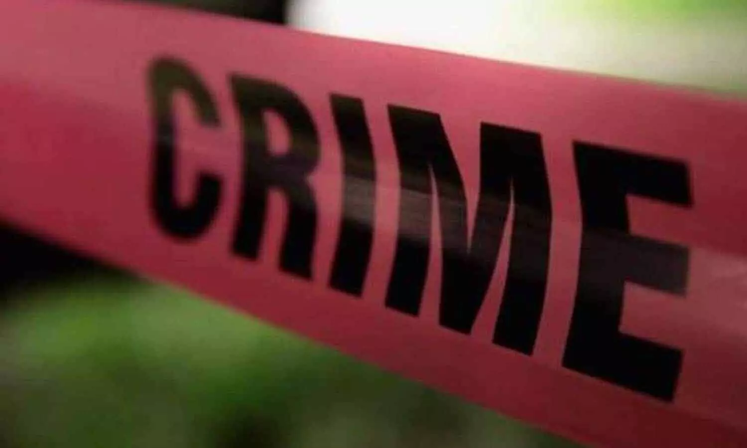 తల్లిని చంపడానికి సుపారీ కిల్లర్ ను మాట్లాడుకున్న 14 ఏళ్ల బాలిక