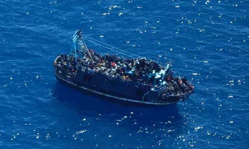 Greece, Malta,Boat, 400 migrants