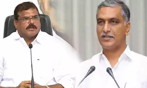 హరీష్ రావు రాజాకీయాల కోసం ఏదైనా మాట్లాడతాడు: బొత్స