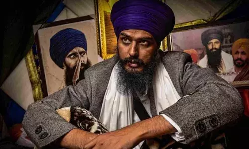 Waris de Punjab Chief , Amritpal Singh , Punjab Police , Moga